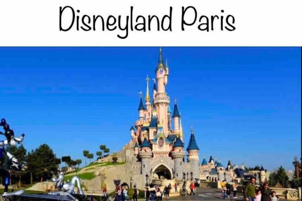 Studio 2 Adultes 2 Enfants Parcs Disneyland Paris Montévrain Exterior foto
