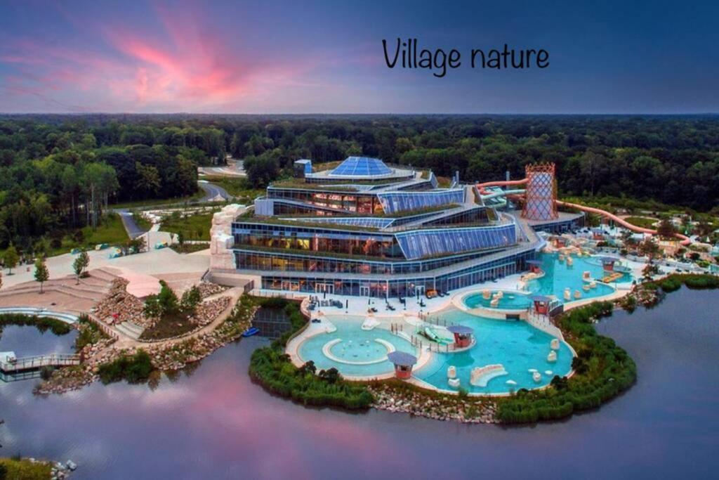 Studio 2 Adultes 2 Enfants Parcs Disneyland Paris Montévrain Exterior foto